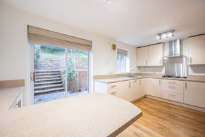 kitchen/dining room- click for photo gallery
